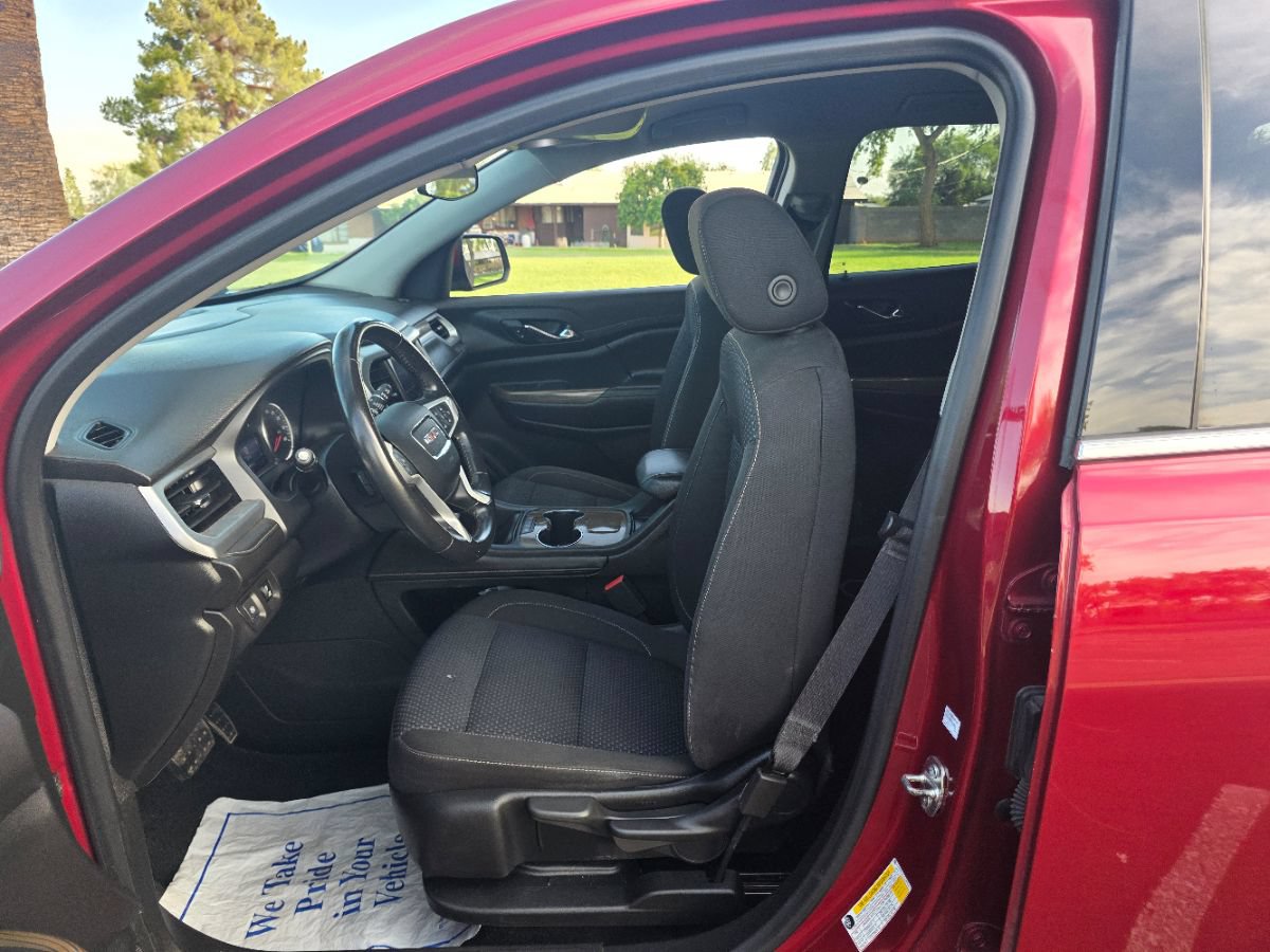 Used 2020 GMC Acadia SLE FWD image 19