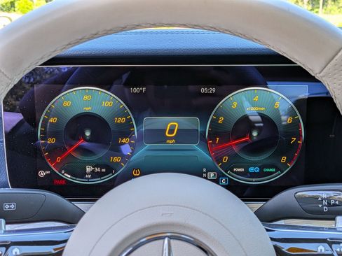 Used 2023 Mercedes-Benz E 450 Coupe image 16