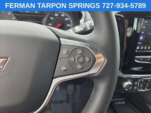 Used 2023 Chevrolet Traverse LT FWD image 35