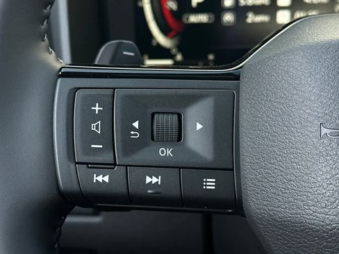 New 2026 Nissan Rogue Platinum image 30