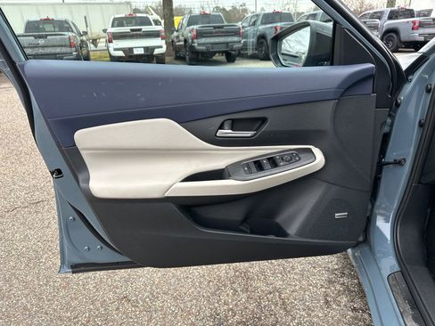 New 2026 Nissan Sentra SL w/ Floor Mat Package FWD image 10