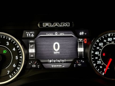 Used 2022 RAM 1500 Big Horn AWD/4WD image 10