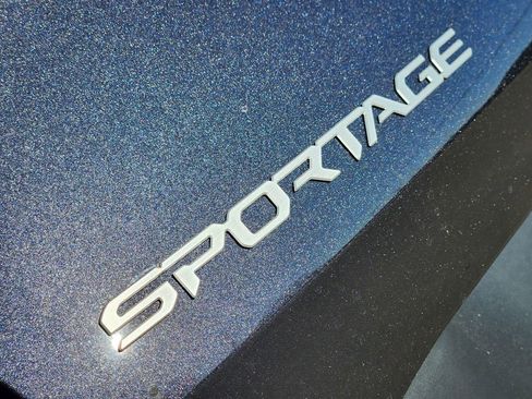 New 2026 Kia Sportage EX w/ EX Panorama Roof Package image 8