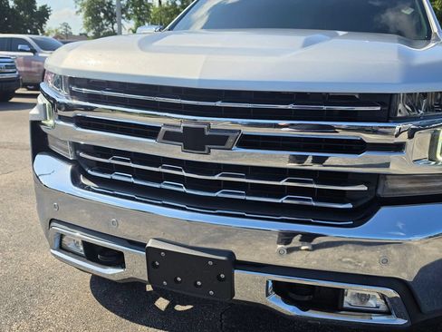 Used 2022 Chevrolet Silverado 1500 LTZ w/ LTZ Premium Texas Edition AWD/4WD image 11