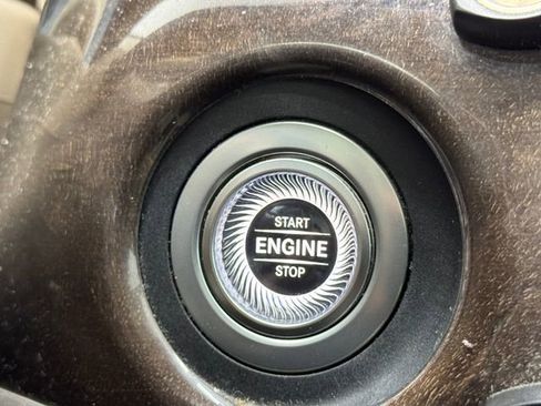 Used 2020 Mercedes-Benz S 450 Sedan image 22