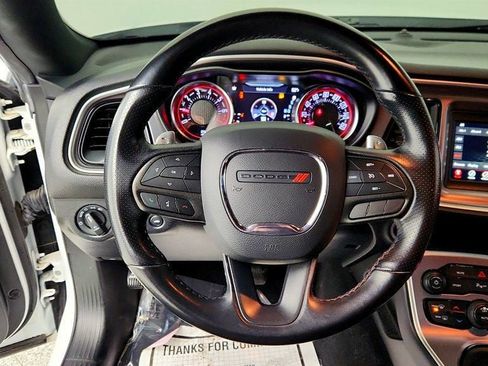 Used 2022 Dodge Challenger GT image 13