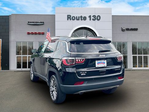 Used 2023 Jeep Compass Limited w/ Elite Group AWD/4WD image 3