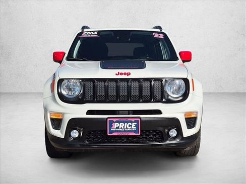 Used 2022 Jeep Renegade Latitude w/ Convenience Group AWD/4WD image 2