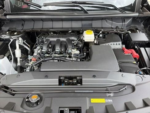 New 2026 Nissan Pathfinder SL FWD image 24