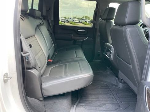 Used 2023 GMC Sierra 3500 Denali w/ Denali Ultimate Package AWD/4WD image 19