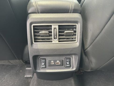 Used 2023 Nissan Maxima Platinum w/ Sport Mat Group FWD image 27