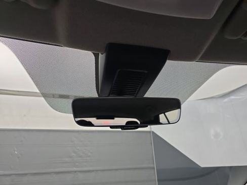 Used 2024 Nissan Kicks SV w/ Interior Electronics Package image 39