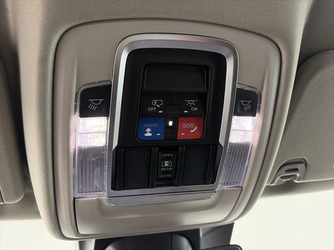 Used 2022 RAM 1500 Laramie image 36