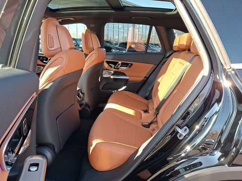 New 2026 Mercedes-Benz GLC 300 4MATIC image 8