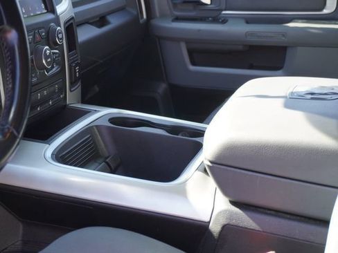 Used 2020 RAM 1500 Classic SLT w/ Luxury Group AWD/4WD image 22