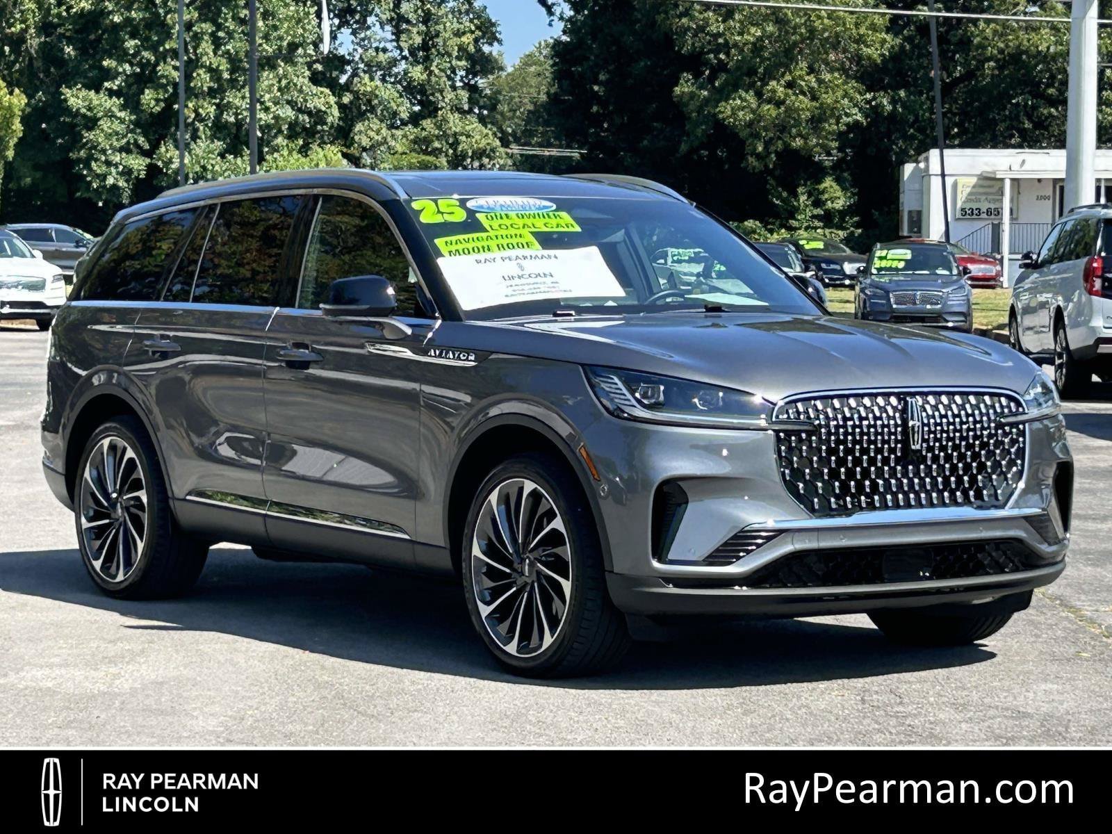Certified 2025 Lincoln Aviator Reserve w/ Equipment Group 201A AWD/4WD image 1
