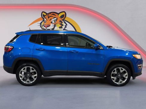 Used 2019 Jeep Compass Limited image 4