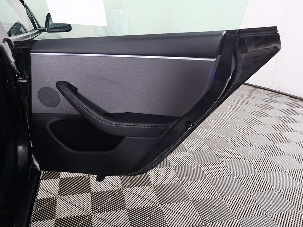 Used 2025 Tesla Model 3 Long Range RWD image 31