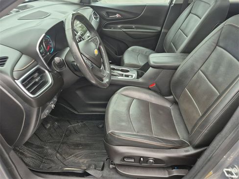 Used 2018 Chevrolet Equinox Premier image 18