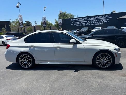 Used 2013 BMW 335i Sedan RWD image 21