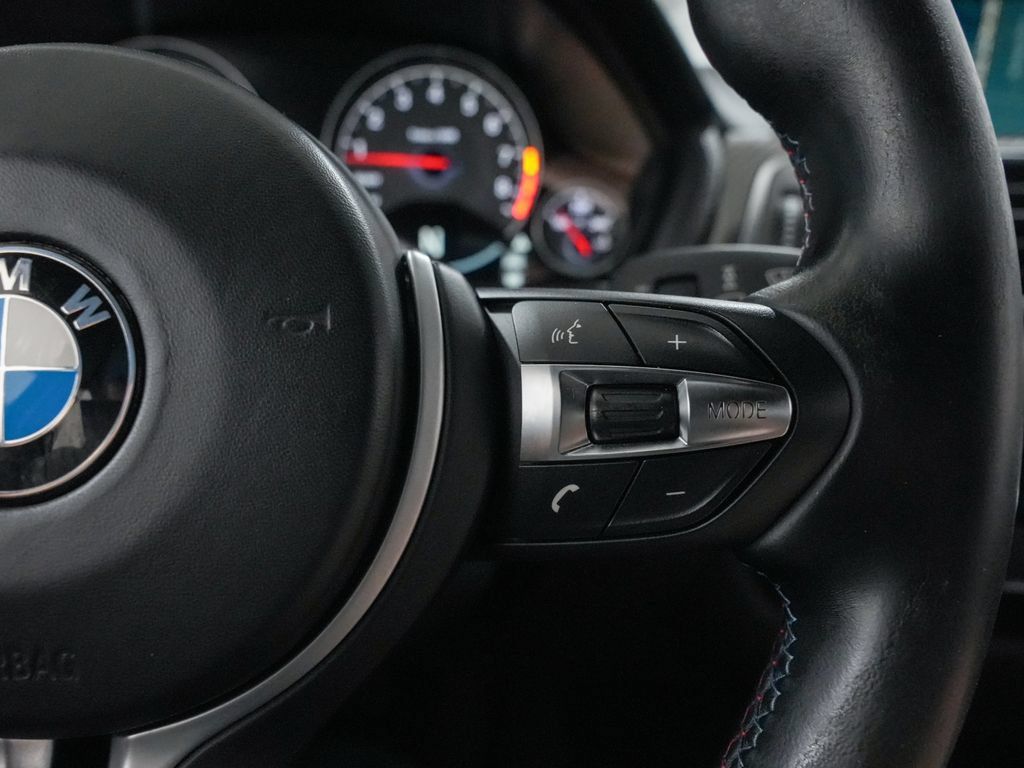 Used 2017 BMW M3 RWD image 15