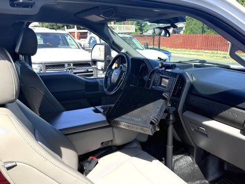Used 2020 Ford F550 2WD SuperCab Super Duty image 41