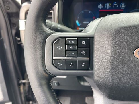 Used 2024 Ford F250 Lariat w/ Lariat Ultimate Package image 17