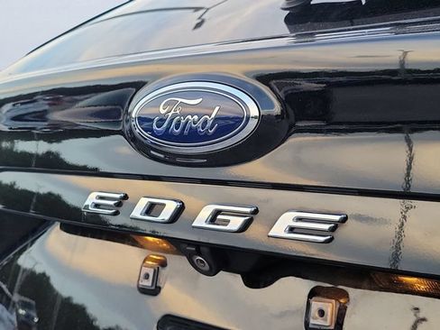 Used 2022 Ford Edge ST-Line AWD/4WD image 5