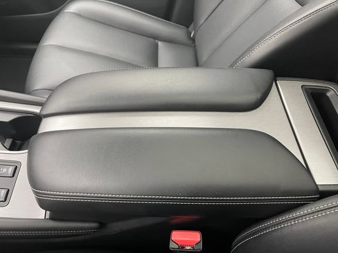 Used 2024 Nissan Murano SL FWD image 31