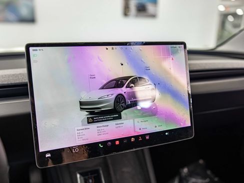 Used 2026 Tesla Model 3 RWD image 24