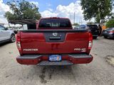 Used 2017 Nissan Frontier PRO-4X image 4