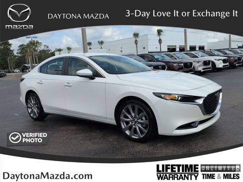 Used 2020 MAZDA MAZDA3 Sedan w/ Preferred Package FWD image 1