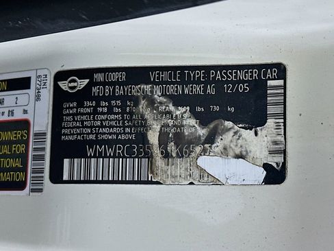 Used 2006 MINI Cooper Hardtop FWD image 24