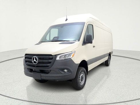 New 2026 Mercedes-Benz Sprinter 2500 image 2