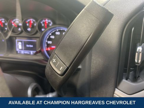 Used 2022 Chevrolet Silverado 1500 Custom Trail Boss AWD/4WD image 21