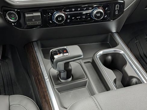 New 2026 GMC Sierra 1500 Elevation w/ Elevation Premium Package image 12