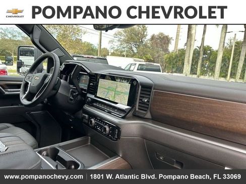 New 2026 Chevrolet Silverado 2500 High Country w/ High Country Premium Package AWD/4WD image 29