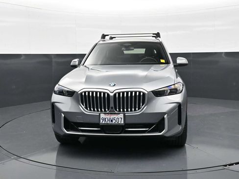 Certified 2024 BMW X5 sDrive40i w/ Parking Assistance Package RWD image 2