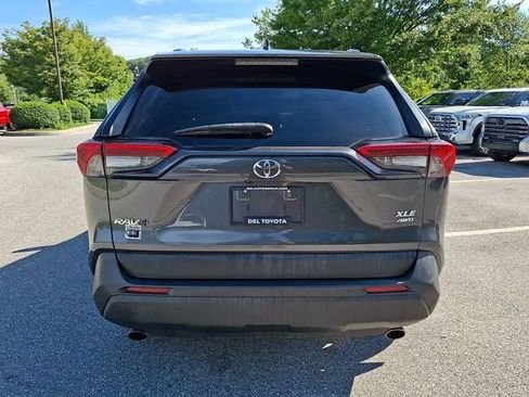 Certified 2021 Toyota RAV4 XLE Premium AWD/4WD image 5