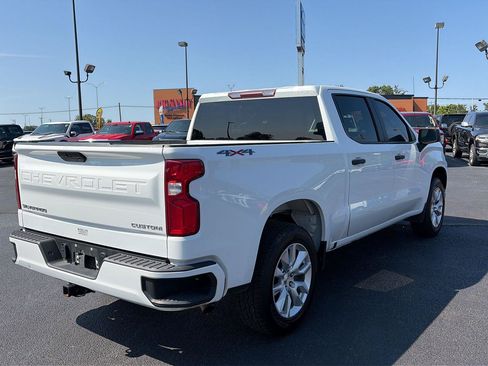 Used 2022 Chevrolet Silverado 1500 Custom AWD/4WD image 5