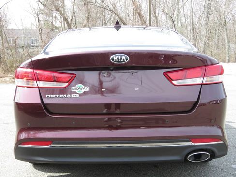 Used 2016 Kia Optima LX w/ LX Convenience Package image 6