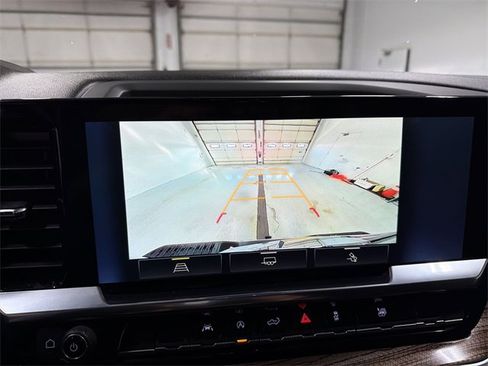 Certified 2025 Chevrolet Silverado 1500 LT w/ Convenience Package II image 25