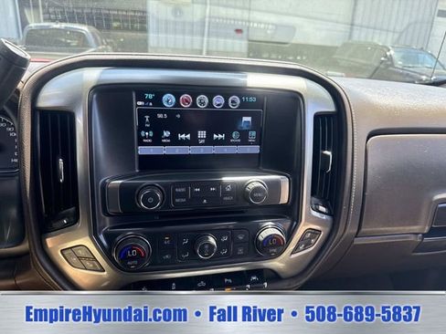 Used 2018 Chevrolet Silverado 1500 LTZ w/ LTZ Plus Package AWD/4WD image 23