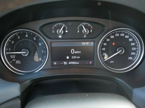 Used 2023 Buick Enclave Essence AWD/4WD image 35