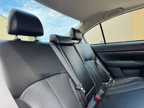 Used 2013 Subaru Legacy 2.5i Limited AWD/4WD image 30