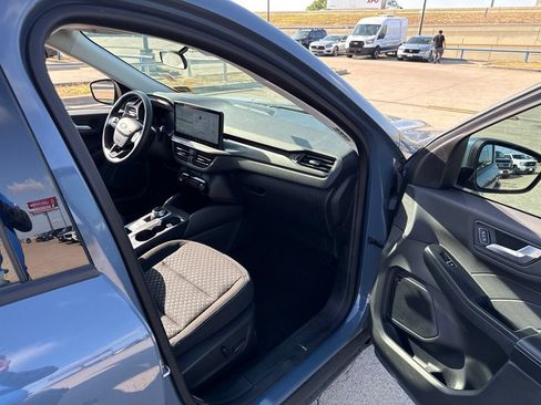 Used 2023 Ford Escape Active w/ Tech Pack #2 FWD image 14