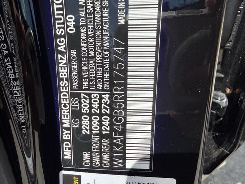 Used 2024 Mercedes-Benz C 300 Sedan image 34