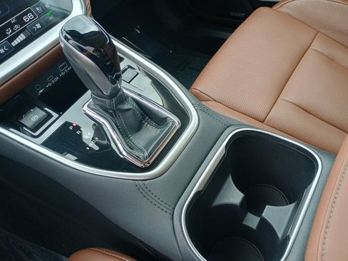 Certified 2023 Subaru Outback Touring XT image 31