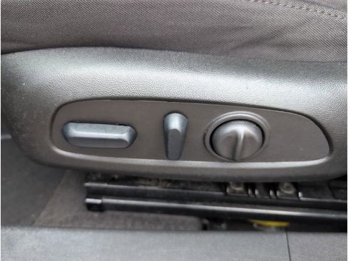 Used 2024 Chevrolet Malibu LT image 11