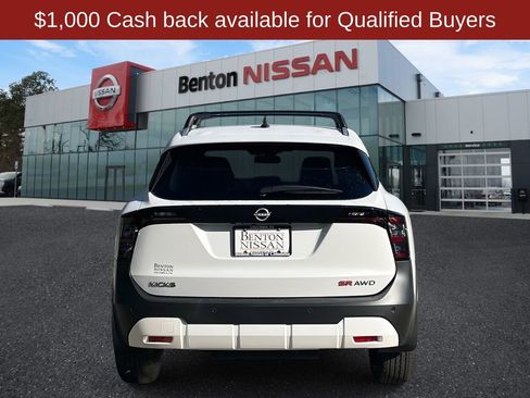 New 2026 Nissan Kicks SR w/ Cold Weather Package image 6